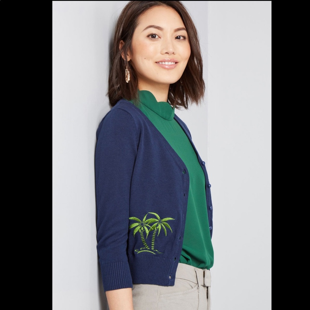 Collectif x MC Palm Tree Reverie Cropped Cardigan